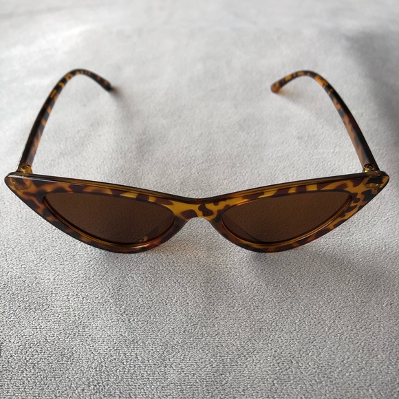 Tortoiseshell Cat Eye Sunglasses ~ Brown Lens ~ Brand New! - Picture 2 of 9